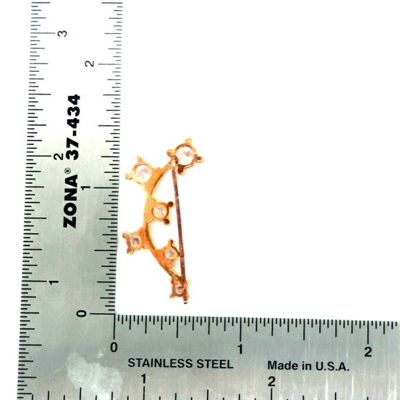 Sparkling Cz Ear Crawlers Earrings - Picture 5 of 5